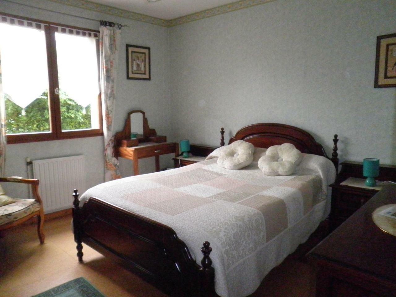 Chambres D'Hotes Les Nefliers Амбоаз Екстериор снимка